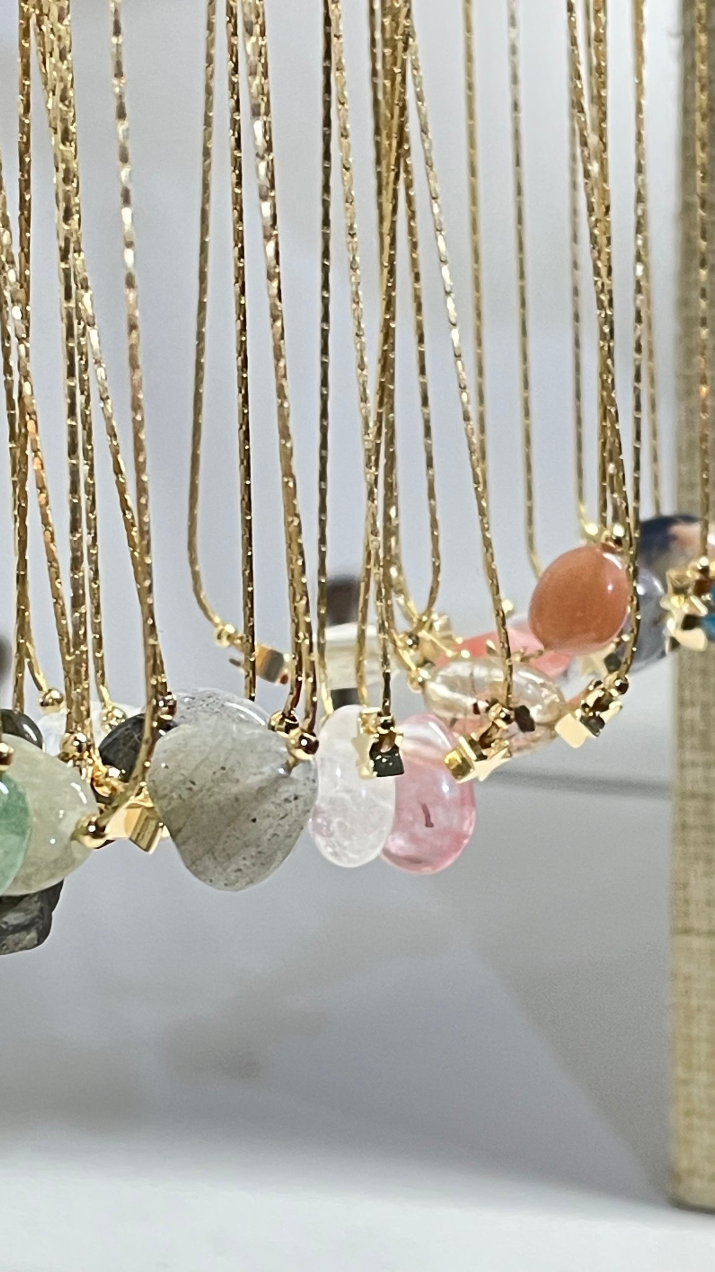 Collar Brillitos de Universo - Mineral y Estrella✨