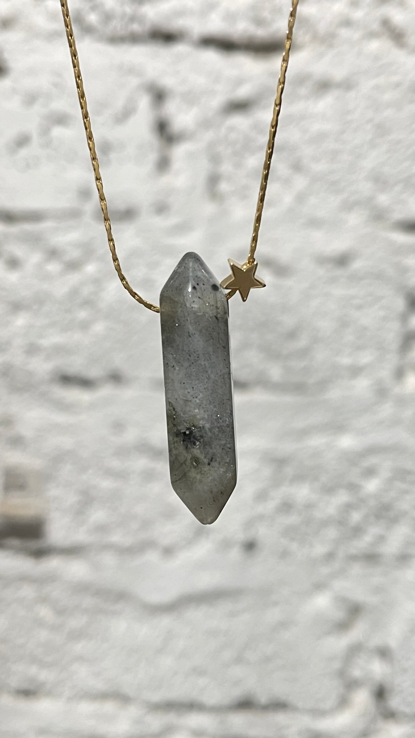 Collar Brillitos de Universo - Mineral y Estrella✨