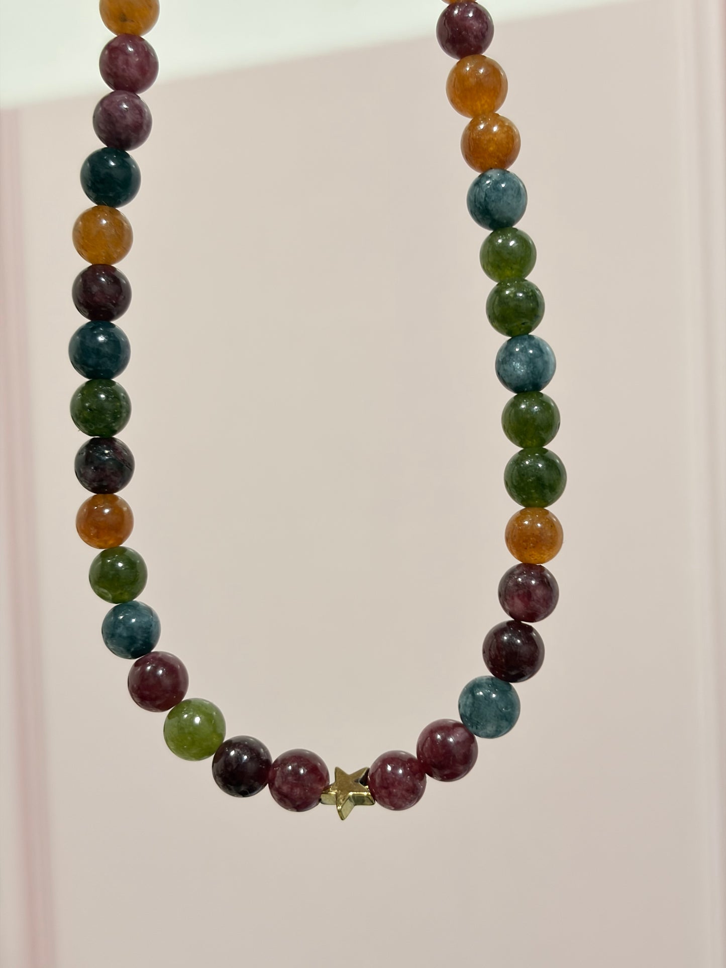 Stock de $100 Pesitos• Gargantilla Jade de colores