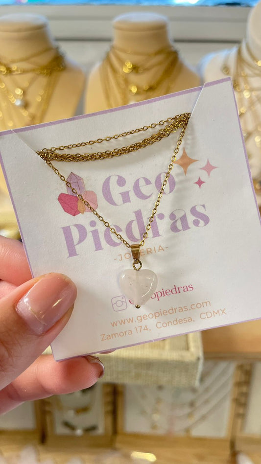 Collar Corazón de Cuarzo Rosa
